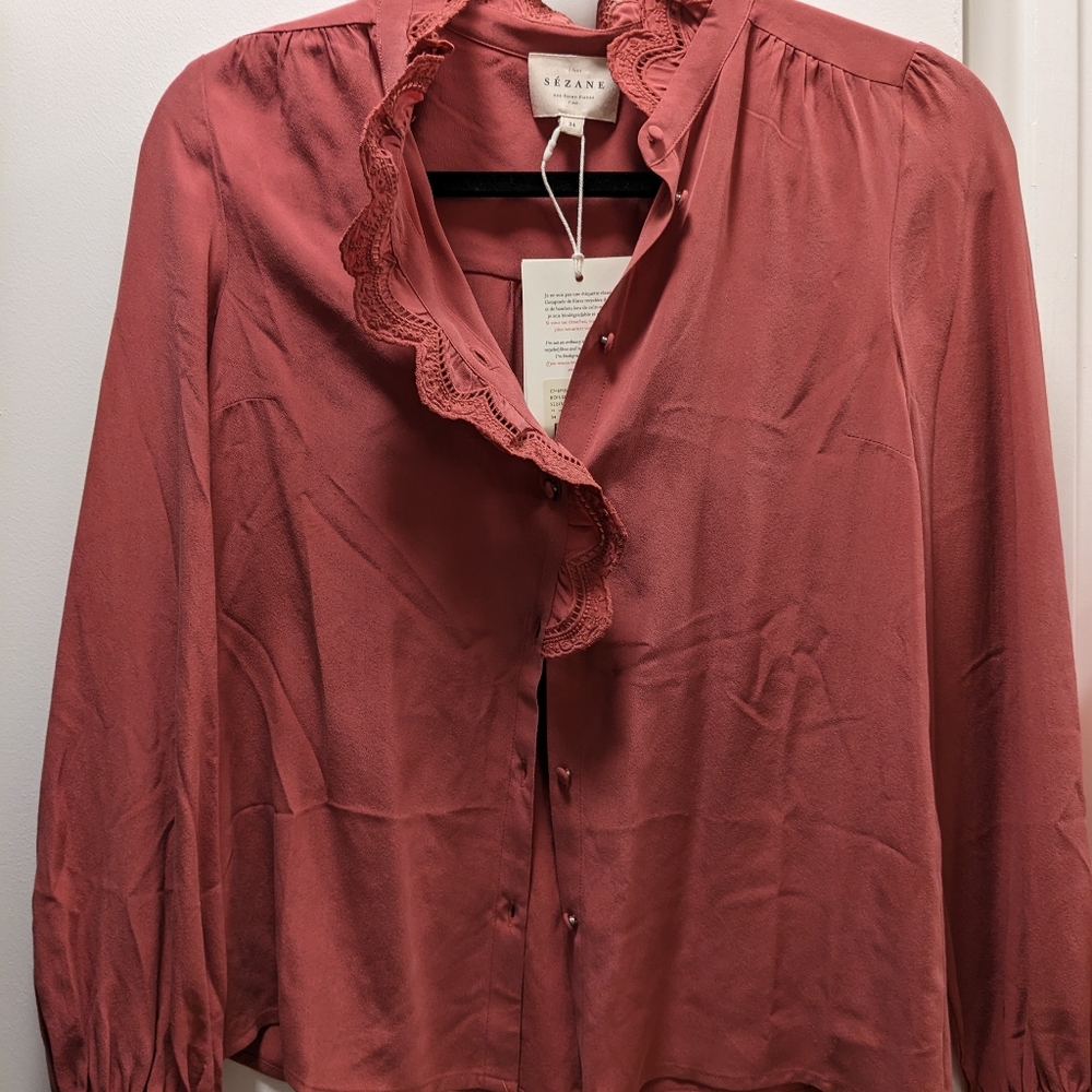 Brand new Sezane Chloe silk shirt in rosewood color